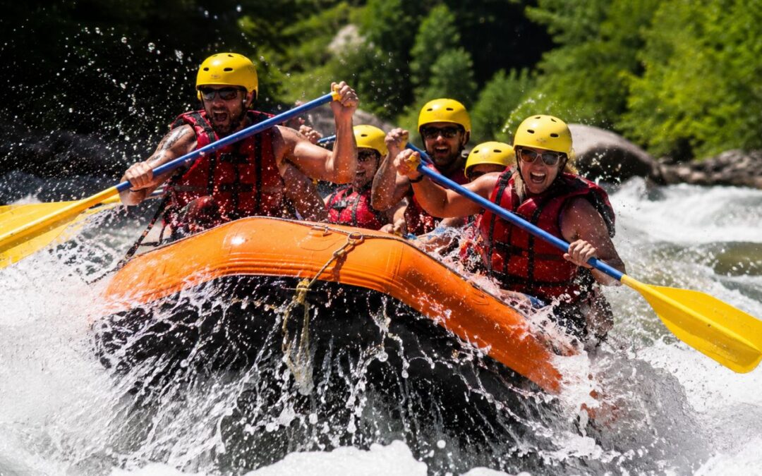 Rafting na górskiej rzece
